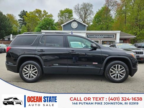 Used 2017 GMC Acadia SLE w/ Driver Alert Package I AWD/4WD image 6