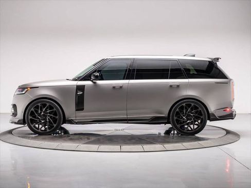 New 2026 Land Rover Range Rover Long Wheelbase Autobiography AWD/4WD image 2