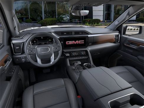 New 2025 GMC Sierra 1500 Denali w/ Denali Reserve Package image 15