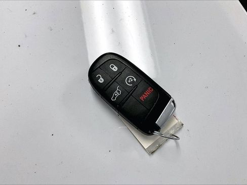 Used 2021 Jeep Grand Cherokee Limited w/ Quick Order Package 28K 80th image 9