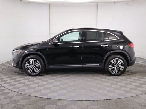 Certified 2025 Mercedes-Benz GLA 250 GLA 250 image 8