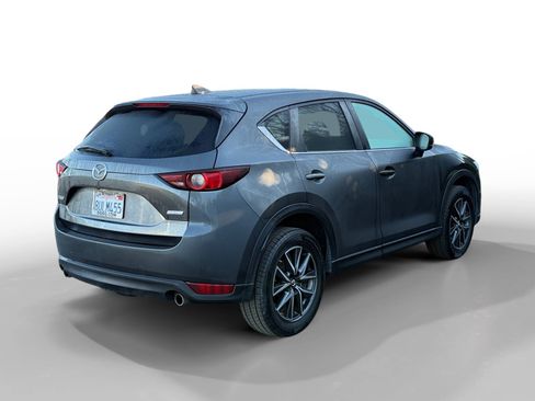 Used 2018 MAZDA CX-5 Touring w/ Preferred Equipment Package image 5
