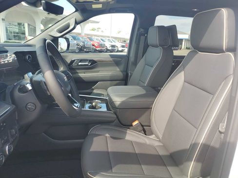 New 2025 Chevrolet Tahoe Premier image 13