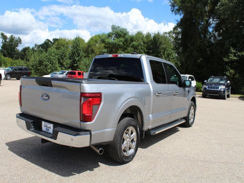 Used 2025 Ford F150 XLT w/ Equipment Group 301A Standard RWD image 6