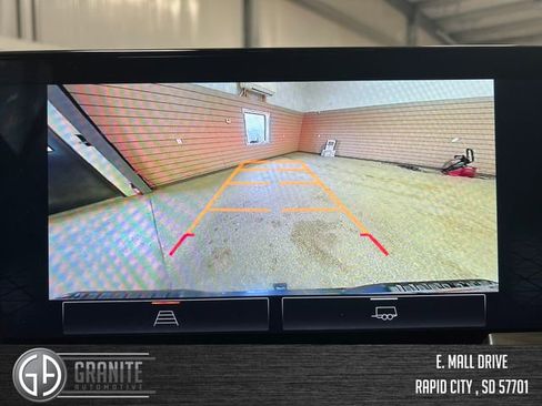 Used 2023 GMC Sierra 1500 Elevation image 20