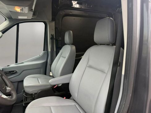 Used 2019 Ford Transit 250 148 Medium Roof image 15