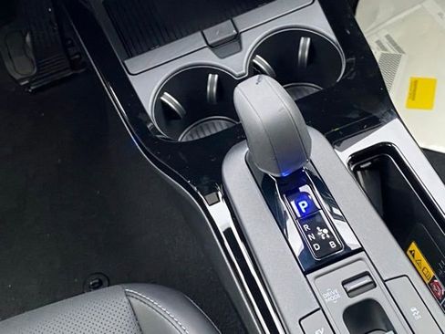 New 2026 Toyota Prius XLE FWD image 17