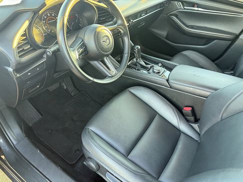 Used 2024 MAZDA MAZDA3 s image 13