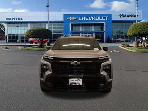 New 2026 Chevrolet Traverse RS w/ LPO, Floor Liner Package AWD/4WD image 7