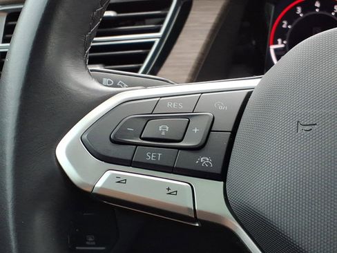 Used 2024 Volkswagen Atlas SEL Premium R-Line AWD/4WD image 25