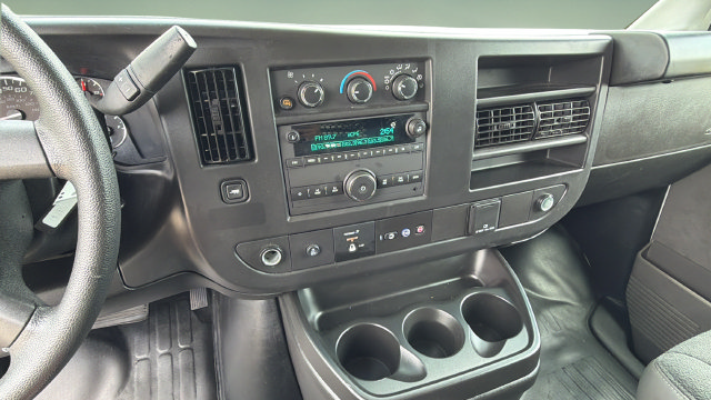 Used 2025 GMC Savana 2500 w/ Driver Convenience Package RWD image 27