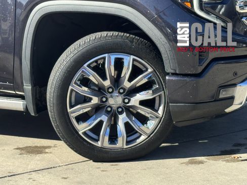 Used 2023 GMC Sierra 1500 Denali w/ Denali Reserve Package image 2