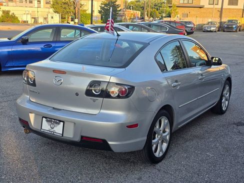 Used 2009 MAZDA MAZDA3 i Touring Value FWD image 4