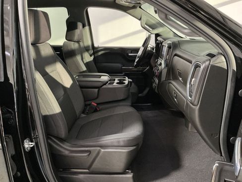 Used 2020 Chevrolet Silverado 1500 LT w/ All-Star Edition image 32