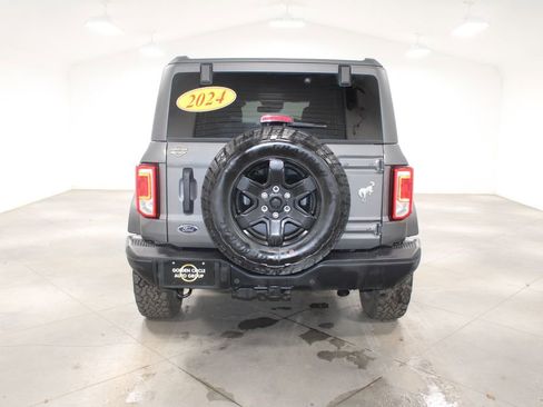 Used 2024 Ford Bronco Black Diamond image 8