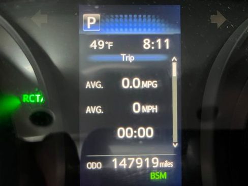Used 2019 Toyota Camry LE w/ Convenience Package FWD image 16