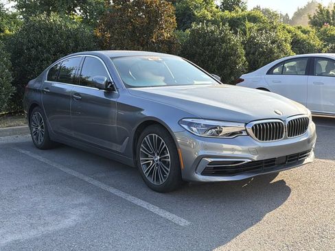 Used 2019 BMW 540i xDrive AWD/4WD image 3