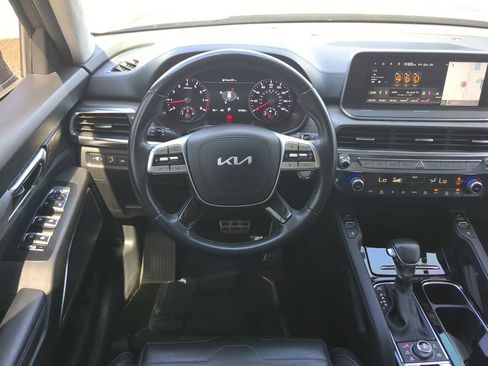 Used 2022 Kia Telluride SX w/ SX Prestige Package image 17