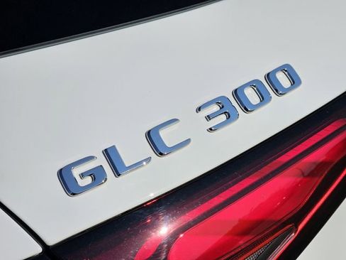 Certified 2026 Mercedes-Benz GLC 300 4MATIC image 8
