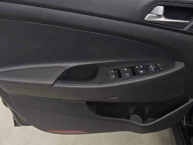 Used 2021 Hyundai Tucson Sport AWD/4WD image 25