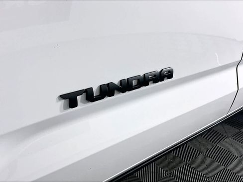 Used 2024 Toyota Tundra Limited image 30