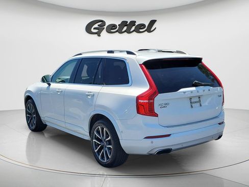 Used 2018 Volvo XC90 T6 Momentum w/ Convenience Package AWD/4WD image 8