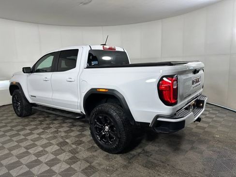 Used 2023 GMC Canyon Elevation image 5