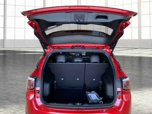 New 2026 Jeep Compass Latitude AWD/4WD image 11