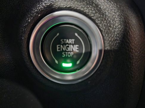 Used 2021 GMC Sierra 1500 Elevation image 44