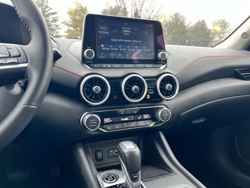 Used 2025 Nissan Sentra SR image 23