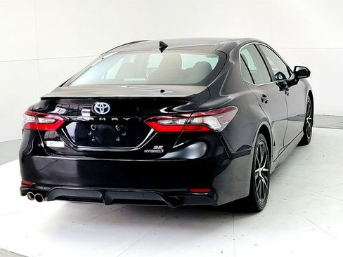 Certified 2024 Toyota Camry SE FWD image 5