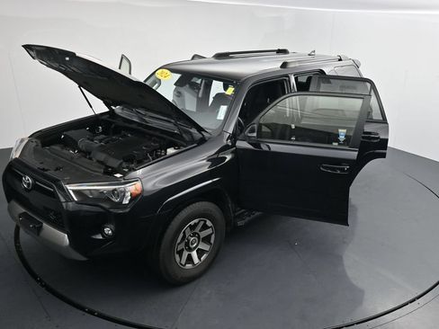 Used 2024 Toyota 4Runner TRD Off-Road AWD/4WD image 40