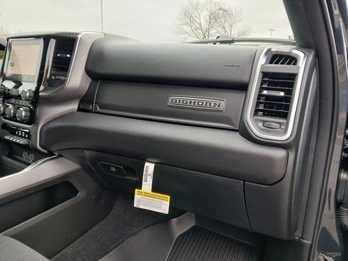 New 2026 RAM 1500 Big Horn w/ Night Edition AWD/4WD image 39