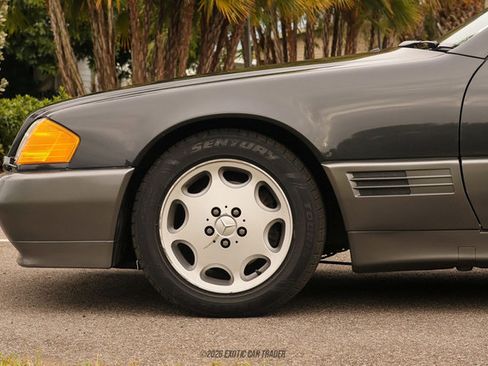 Used 1990 Mercedes-Benz 300 SL image 4
