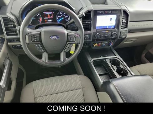 Certified 2022 Ford F250 XLT w/ XLT Premium Package image 32