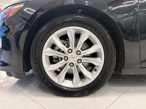 Used 2025 Chevrolet Malibu LT image 38