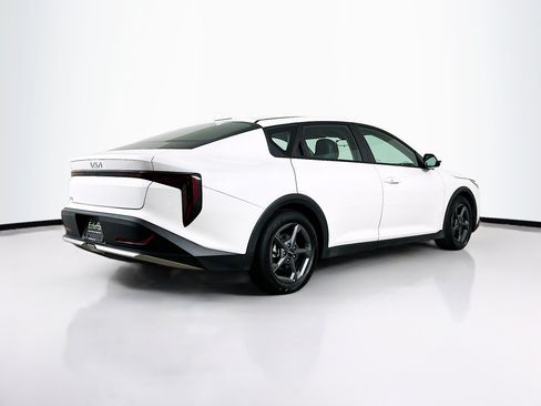 Used 2025 Kia K4 FWD image 9