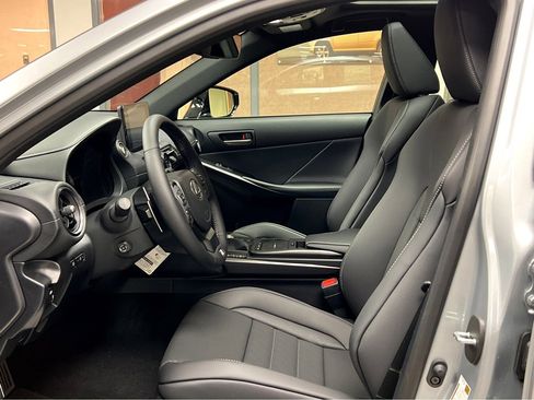 New 2025 Lexus IS 350 F Sport image 9