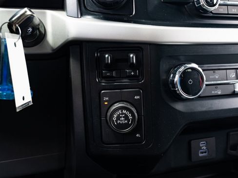 Used 2022 Ford F150 XLT w/ Equipment Group 301A Mid image 19