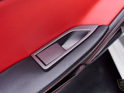 Used 2014 Ferrari 458 Spider RWD image 48