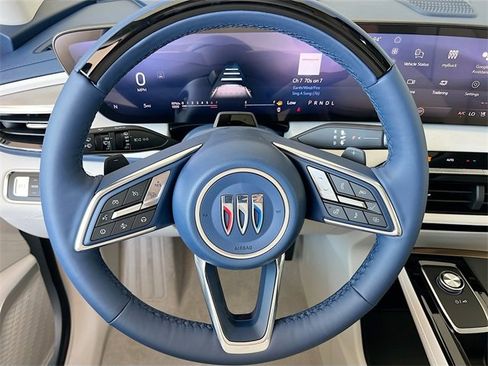 New 2026 Buick Enclave Avenir w/ Super Cruise Package image 7