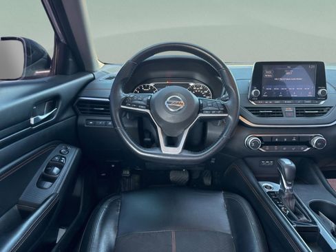 Used 2020 Nissan Altima 2.5 SR image 14