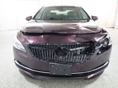 Used 2018 Buick LaCrosse Premium w/ Driver Confidence Package #2 AWD/4WD image 7