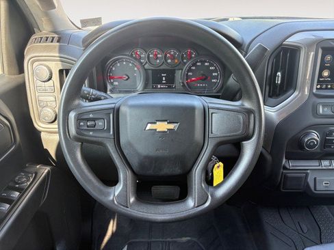 Used 2019 Chevrolet Silverado 1500 Custom w/ Custom Value Package AWD/4WD image 10