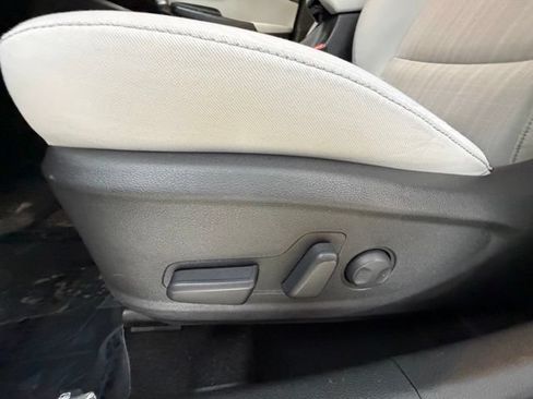 Certified 2023 Hyundai Kona SEL AWD/4WD image 27