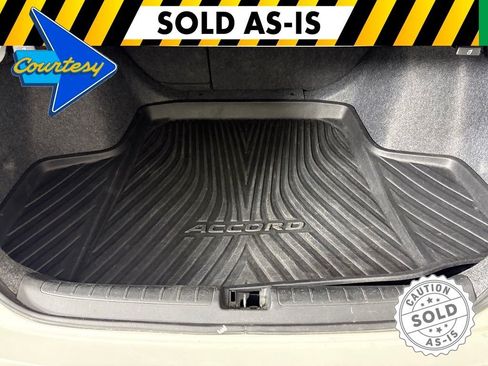 Used 2018 Honda Accord Sport image 33