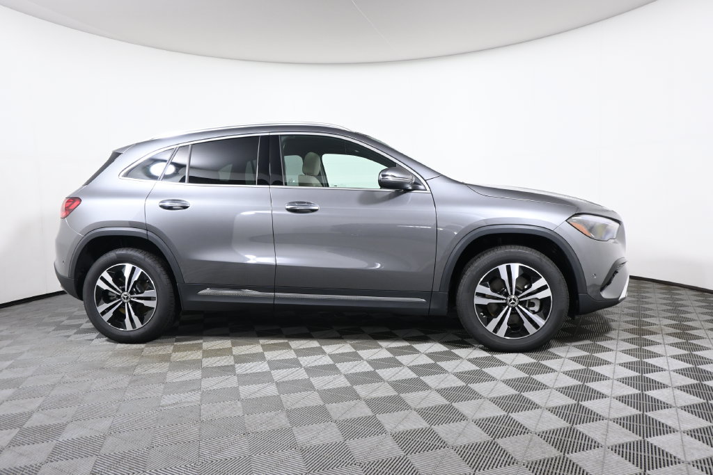 Used 2026 Mercedes-Benz GLA 250 4MATIC image 8