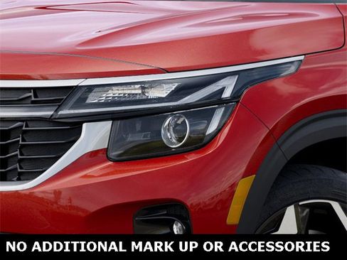 New 2026 Kia Seltos S image 10