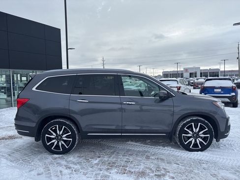 Used 2019 Honda Pilot Elite image 4