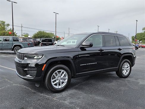 New 2025 Jeep Grand Cherokee Laredo X w/ Luxury Tech Group I image 2